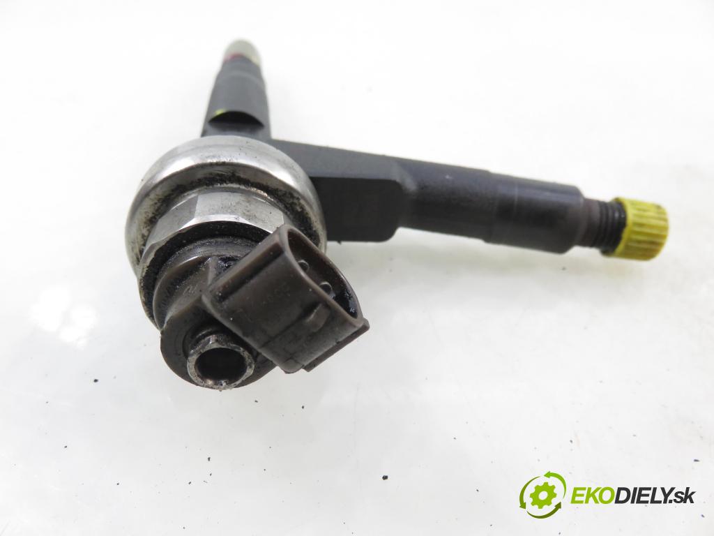 OPEL MERIVA A nadwozie wielkoprzestrzenne (MPV) (X03) HB 2004 74,00 1.7 CDTI 100 - Z 17 DTH 1686,00 vstrekovač 8973138612 (Vstrekovač paliva)