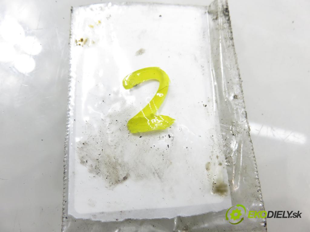 OPEL MERIVA A nadwozie wielkoprzestrzenne (MPV) (X03) HB 2004 74,00 1.7 CDTI 100 - Z 17 DTH 1686,00 vstrekovač 8973138612 (Vstrekovač paliva)