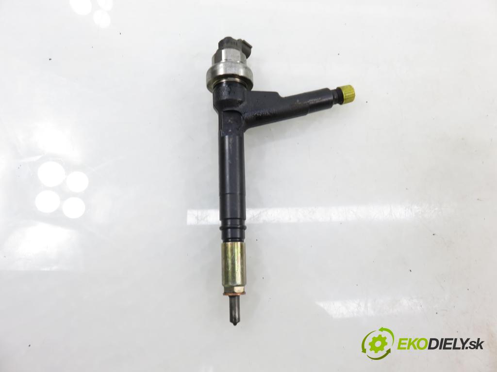 OPEL MERIVA A nadwozie wielkoprzestrzenne (MPV) (X03) HB 2004 74,00 1.7 CDTI 100 - Z 17 DTH 1686,00 vstrekovač 8973138612 (Vstrekovač paliva)