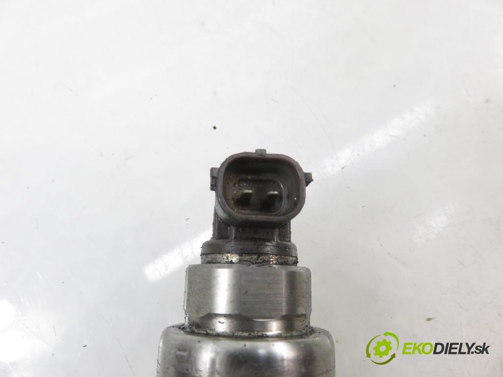 OPEL MERIVA A nadwozie wielkoprzestrzenne (MPV) (X03) HB 2004 74,00 1.7 CDTI 100 - Z 17 DTH 1686,00 vstrekovač 8973138612 (Vstrekovač paliva)