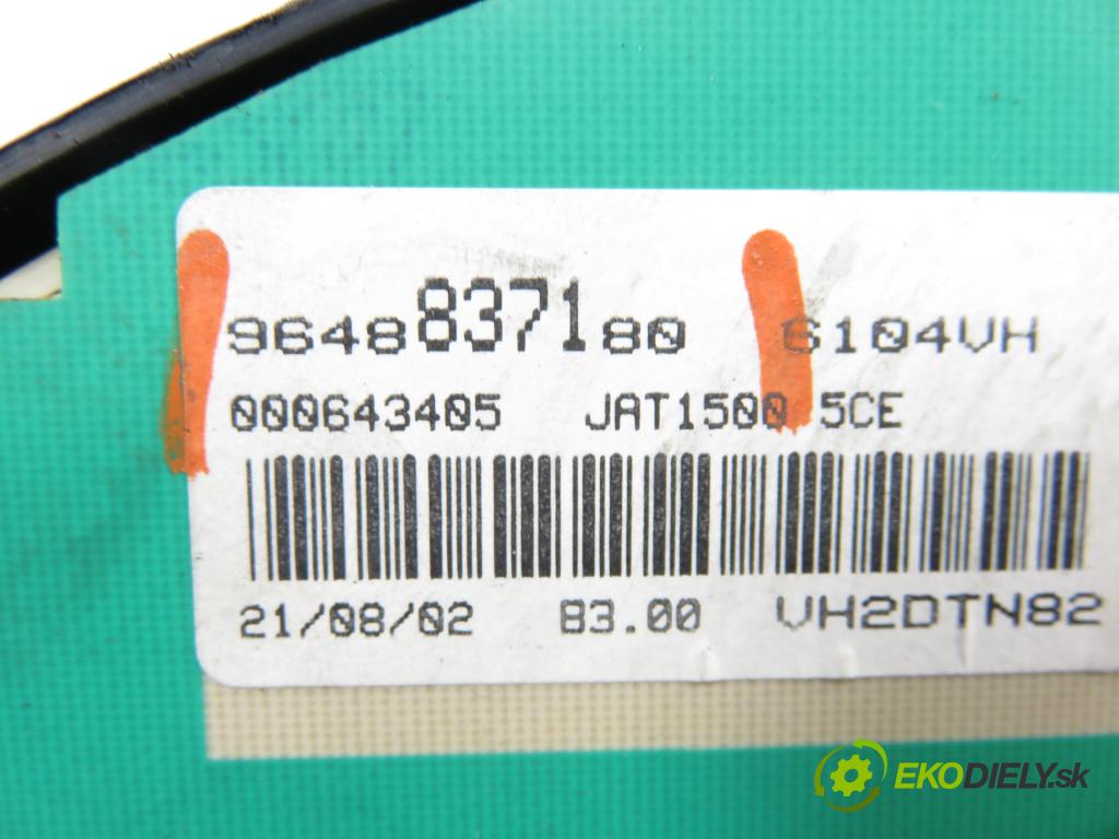 PEUGEOT 206 CC (2D) CABRIO 2002 80,00 1.6 16V - NFU 1587,00 Prístrojovka elektrický 9648837180