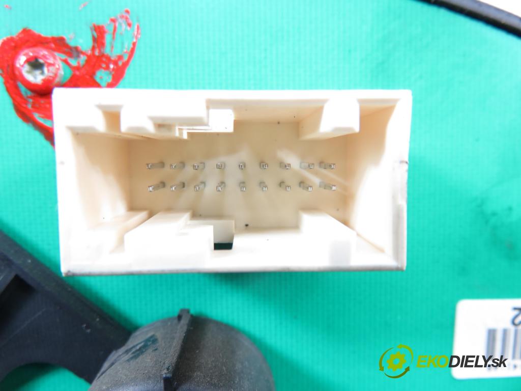 PEUGEOT 206 CC (2D) CABRIO 2002 80,00 1.6 16V - NFU 1587,00 Prístrojovka elektrický 9648837180