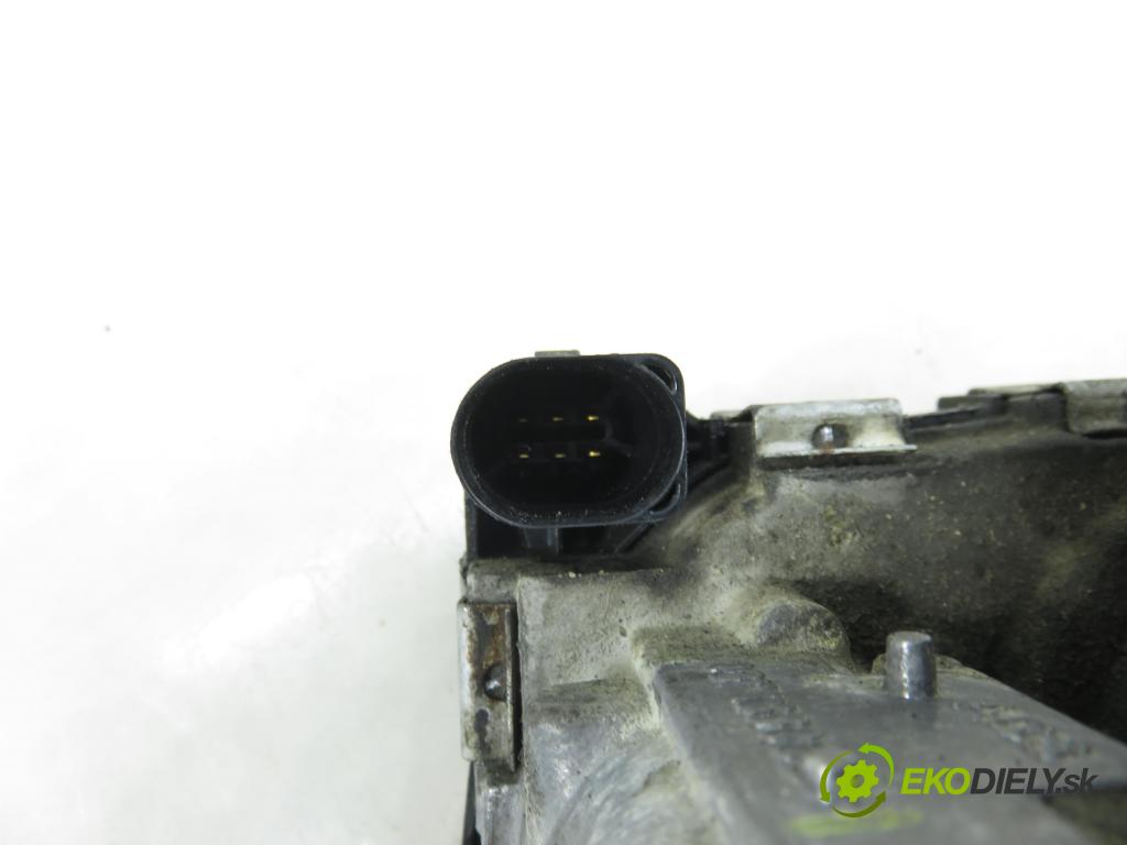 SKODA FABIA II Combi (545) KOMBI 2011 77,00 1.2 TSI - CBZB 1197,00 Škrtiaca klapka 03F133062 (Škrtiaca klapka)