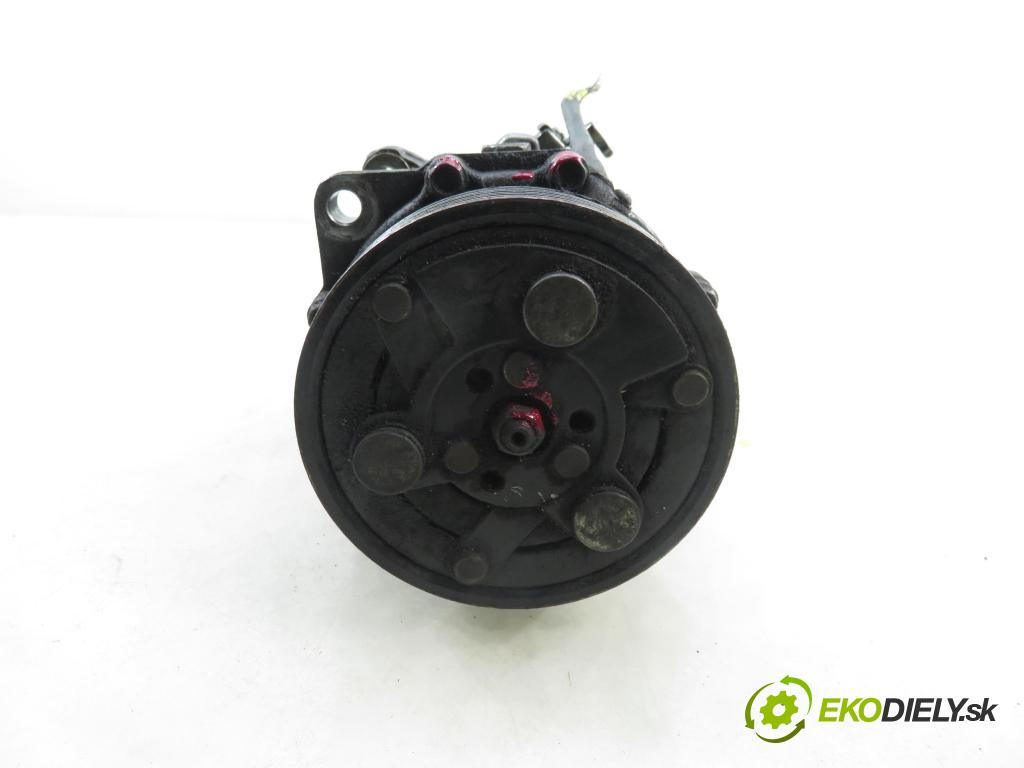 AUDI A3 (8L1) HB 2000 81,00 1.9 TDI - ASV 1896,00 KOMPRESOR: klimatizace 8FK351127381 (Kompresor klimatizace)