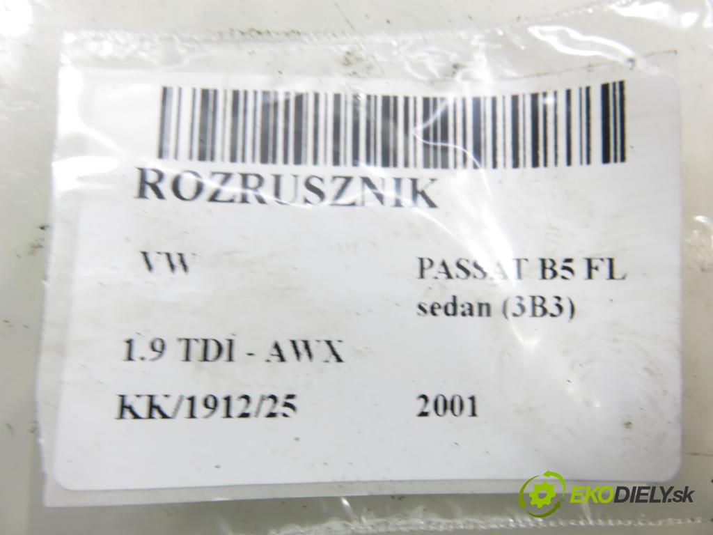 VW PASSAT B5.5 (3B3) SEDAN 2001 96,00 1.9 TDI - AWX 1896,00 Štartér STX200010R (Štartér)