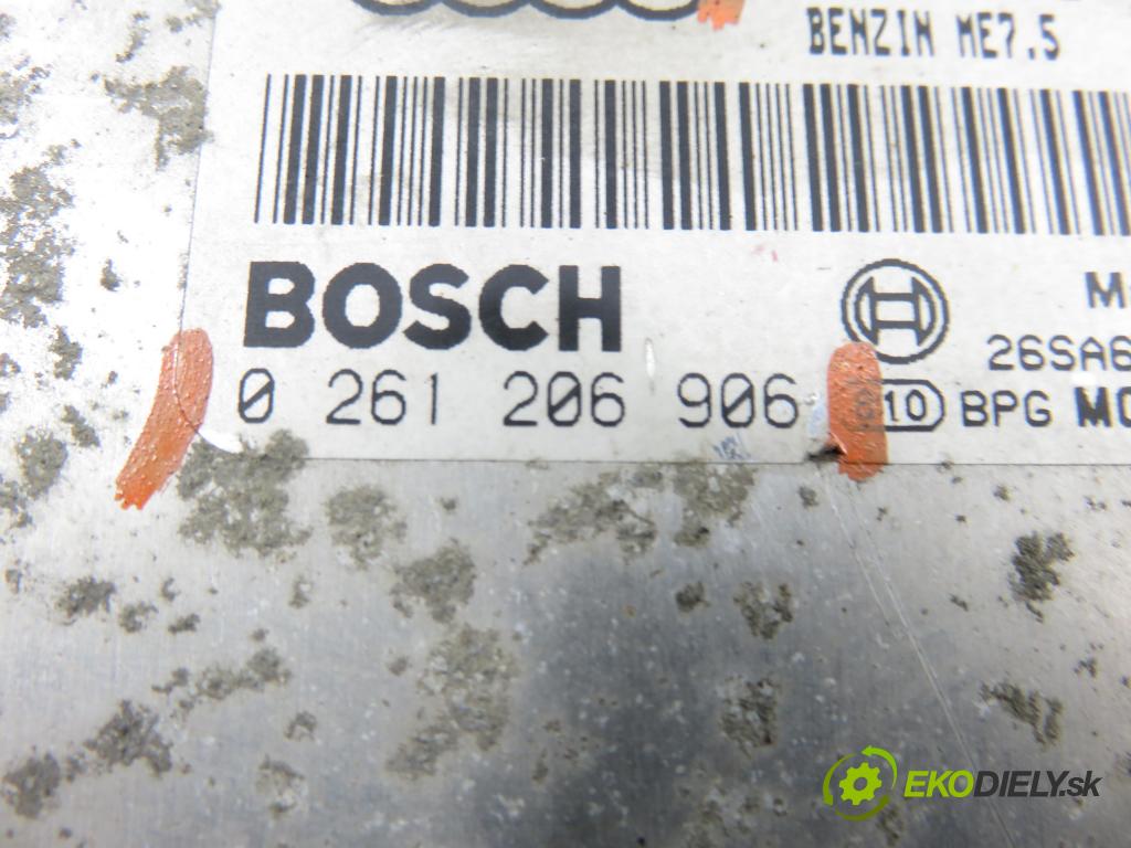 AUDI A3 (8L1) HB 2001 92,00 1.8 - AGN 1781,00 řídící jednotka motora 8D906018B ; 0261206906