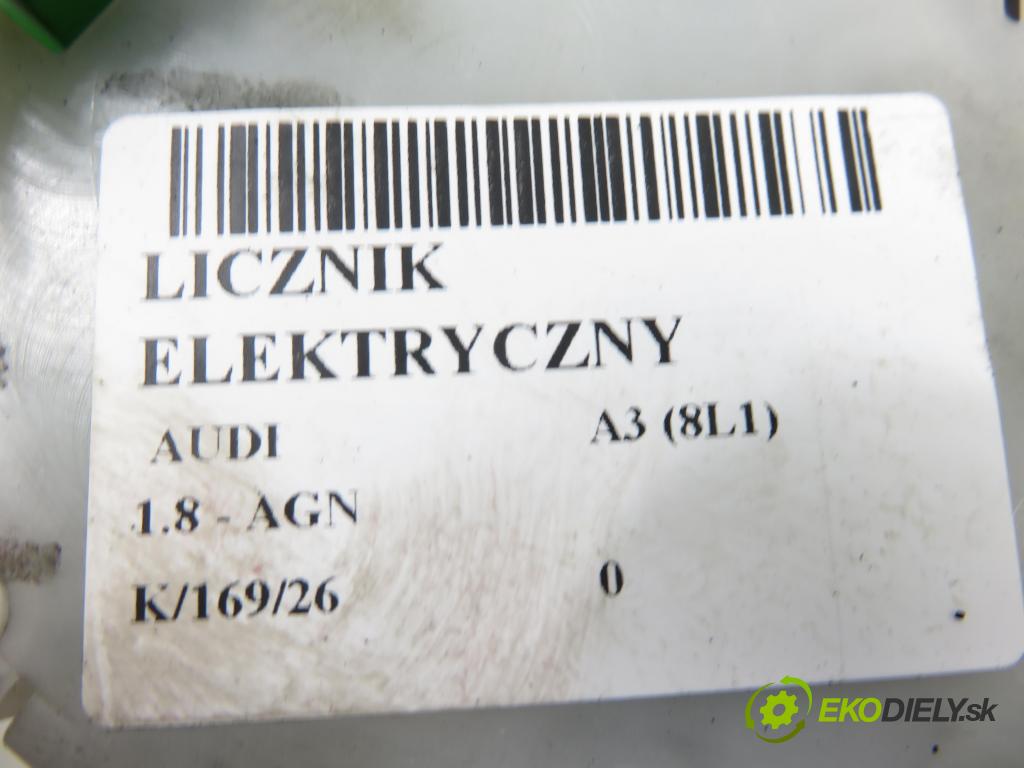 AUDI A3 (8L1) HB 2001 92,00 1.8 - AGN 1781,00 prístrojovka elektrický 8L0919860A