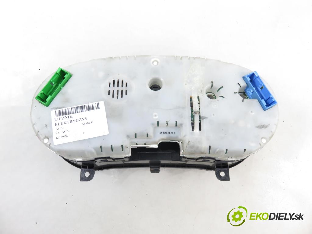 AUDI A3 (8L1) HB 2001 92,00 1.8 - AGN 1781,00 prístrojovka elektrický 8L0919860A