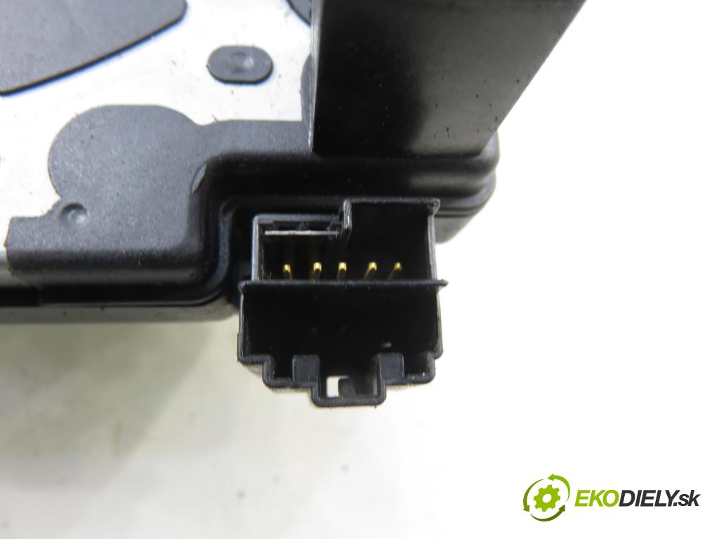 AUDI A3 (8L1) HB 2001 92,00 1.8 - AGN 1781,00 PÁSKA: air BAG 1J0959654AC