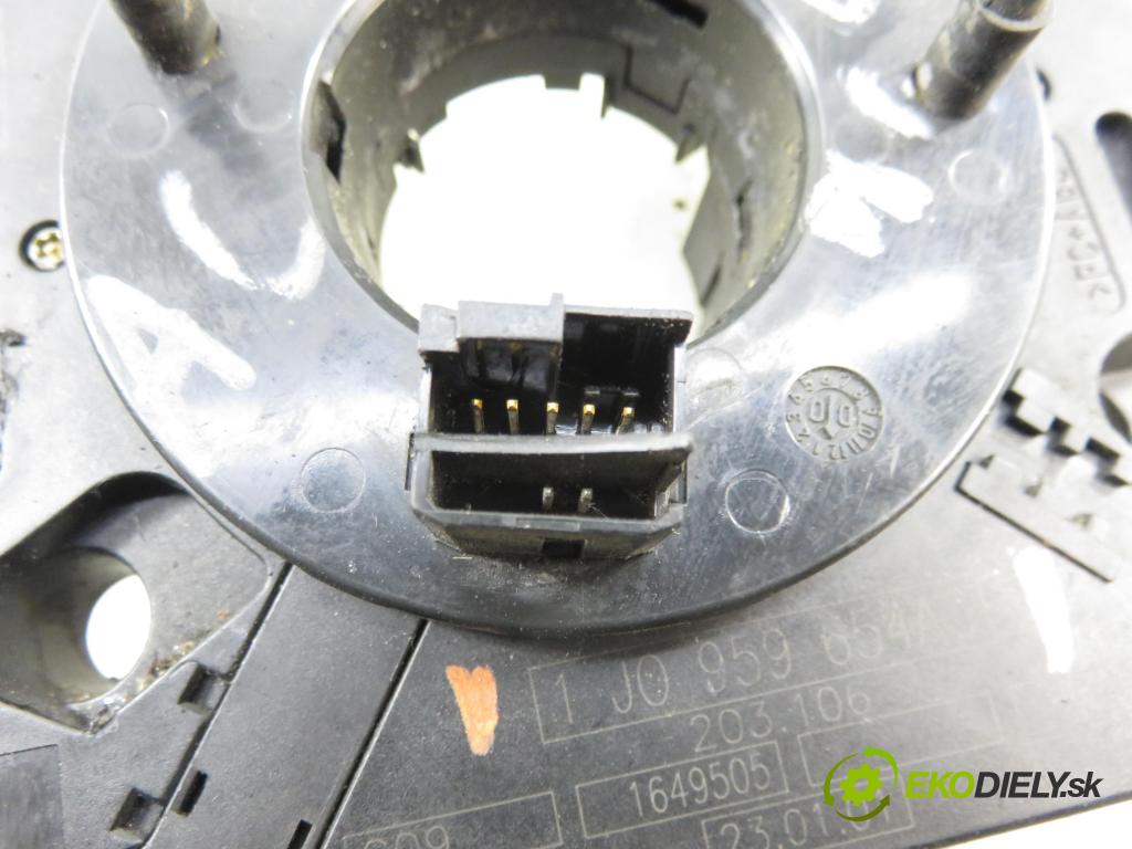 AUDI A3 (8L1) HB 2001 92,00 1.8 - AGN 1781,00 PÁSKA: air BAG 1J0959654AC