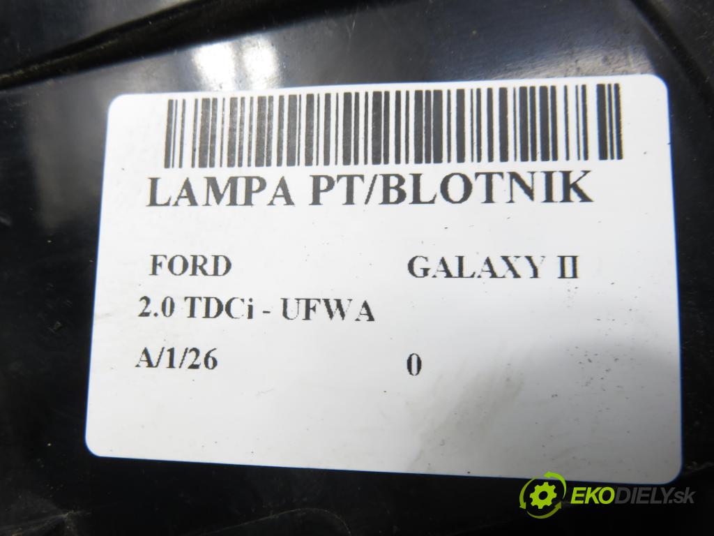 FORD GALAXY (WA6) VAN 2012 103,00 2.0 TDCi - UFWA 1997,00 Svetlo pravé zadné 17701012