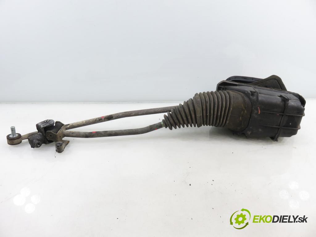 VW PASSAT B5.5 (3B3) SEDAN 2001 96,00 1.9 TDI - AWX 1896,00 ZVEDÁK: 4B0711025E