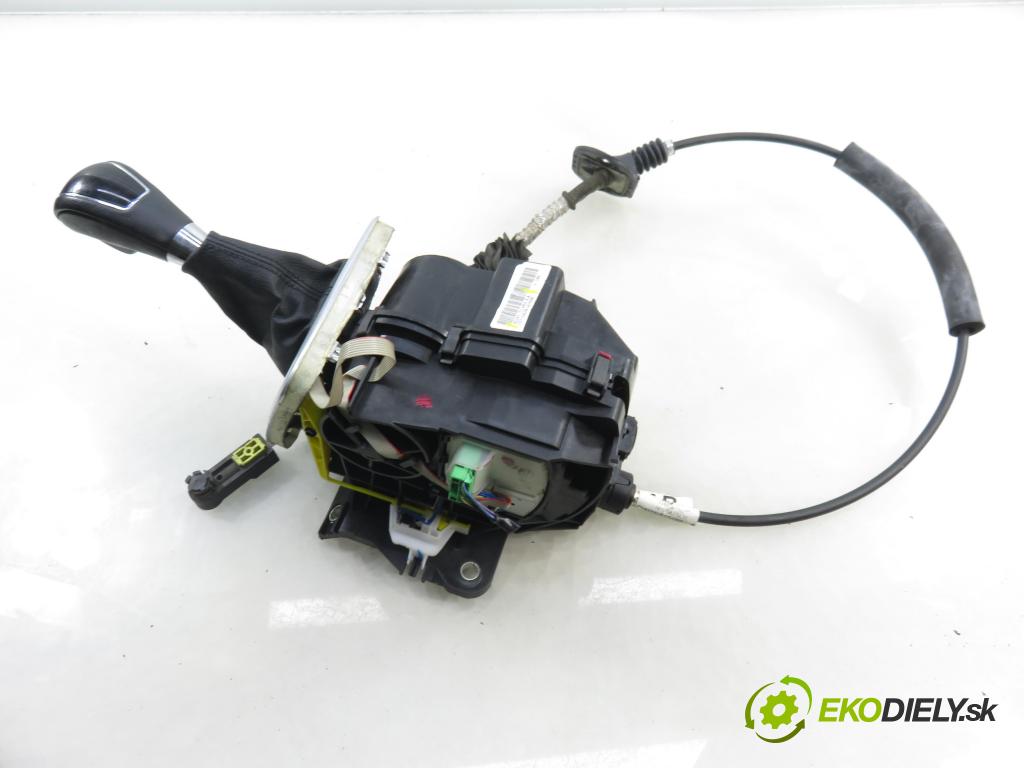 FORD GALAXY (WA6) VAN 2012 103,00 2.0 TDCi - UFWA 1997,00 ZVEDÁK: 6G917C453KA