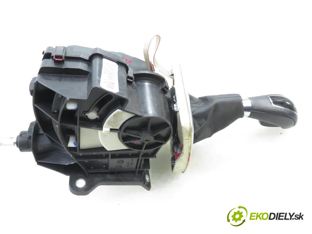 FORD GALAXY (WA6) VAN 2012 103,00 2.0 TDCi - UFWA 1997,00 ZVEDÁK: 6G917C453KA