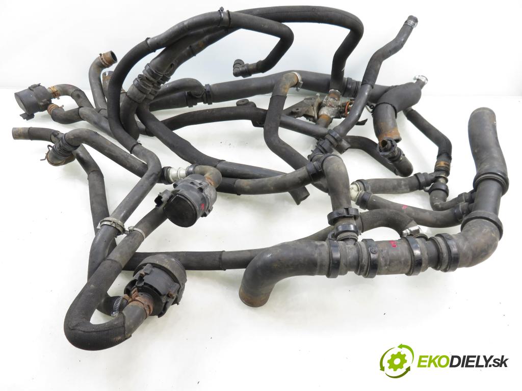 RENAULT MASTER III Platforma / podwozie (EV, HV, UV) KABINA/PLATFORMA 2016 120,00 2.3 dCi 165 FWD - M9T 702 2298,00 Rúra vody 