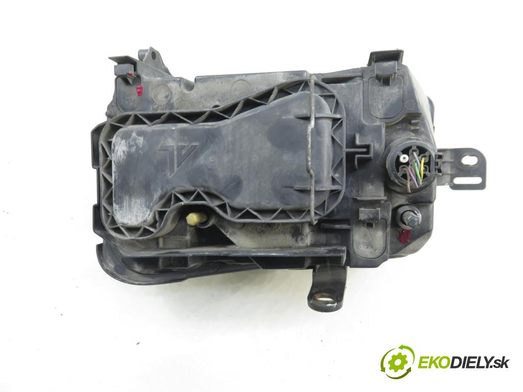 FIAT PANDA (169_) HB 2005 40,00 1.1 54 - 187 A1.000 1108,00 světlo PP