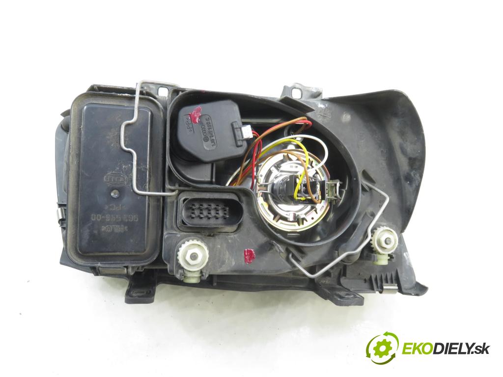 VW BORA (1J2) SEDAN 2000 85,00 2 - AQY 1984,00 Svetlo LP