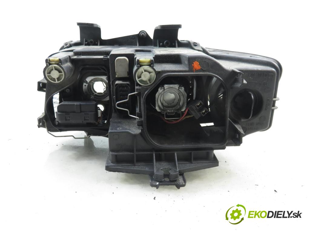 AUDI A4 Avant (8E5, B6) KOMBI 2004 140,00 1.8 T quattro - BEX 1781,00 Svetlo PP 8E0941004F