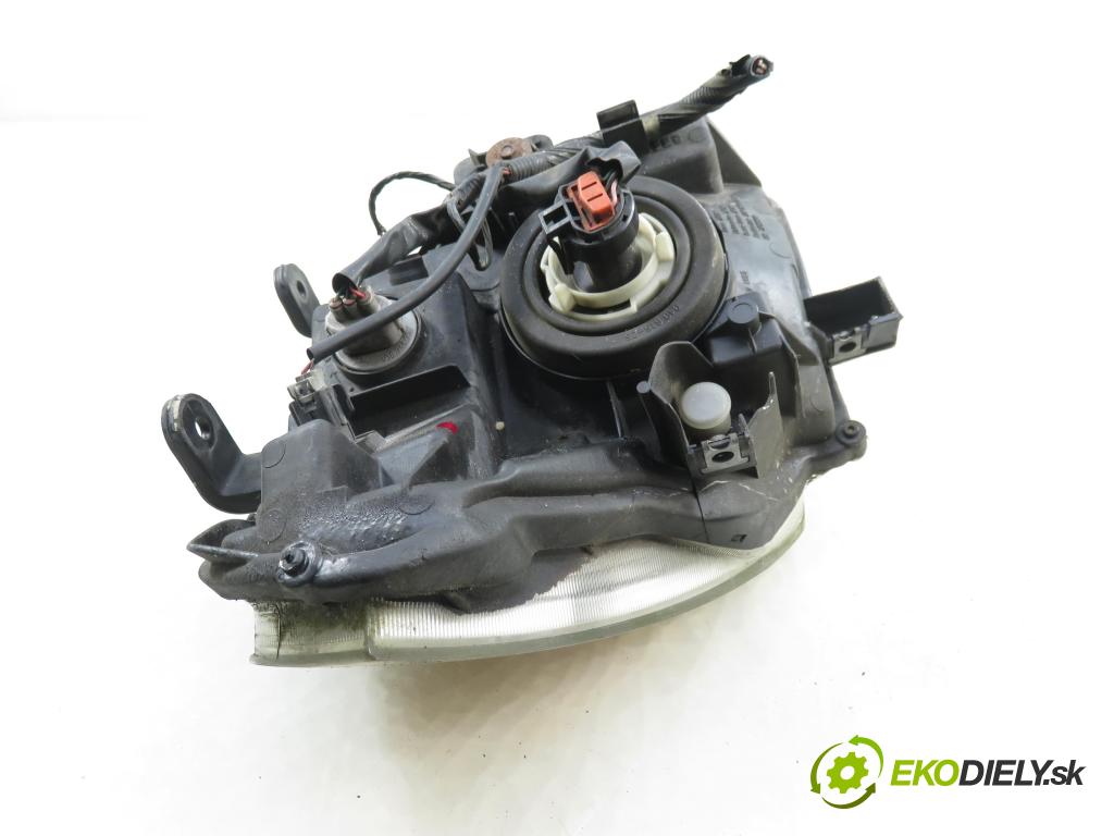 NISSAN PATHFINDER III (R51) TERENOWY 2007 198,00 4.0 4WD 269 - VQ40DE 3954,00 Svetlo LP