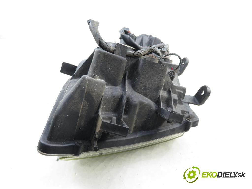 NISSAN PATHFINDER III (R51) TERENOWY 2007 198,00 4.0 4WD 269 - VQ40DE 3954,00 Svetlo LP