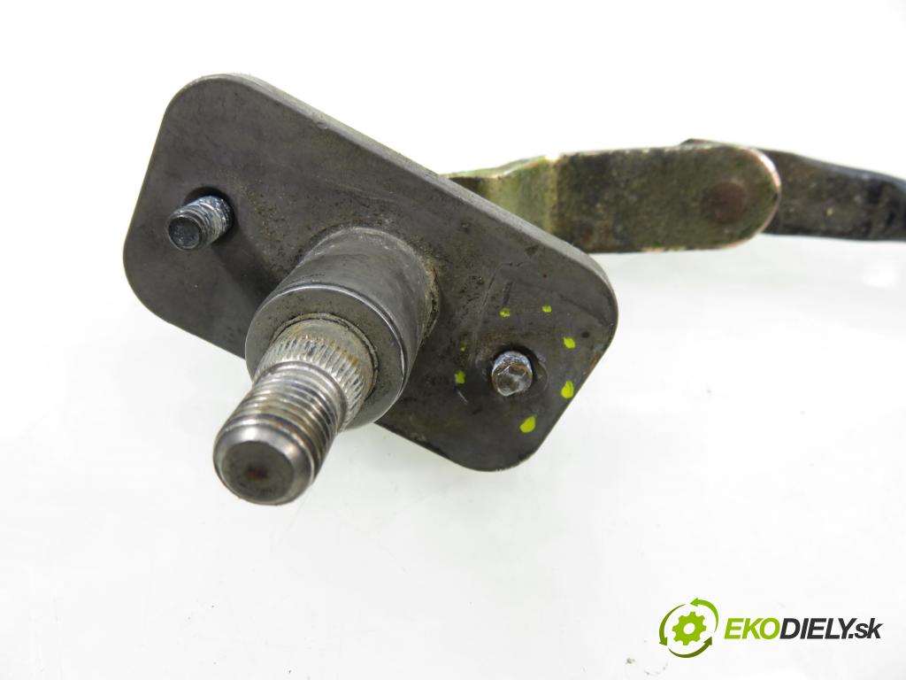 KIA CARENS II (FJ) MINIVAN 2004 102,00 2.0 CVVT 139 - G4GC 1975,00 Motorček stieračov