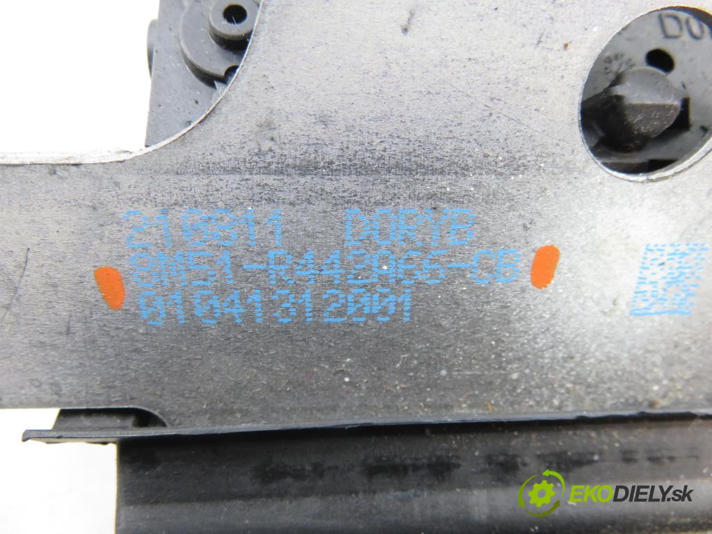 FORD S-MAX (WA6) MINIVAN 2012 118,00 1.6 EcoBoost - JTWB 1596,00 zámok dverí kufor EL. 8M51R442A66CB