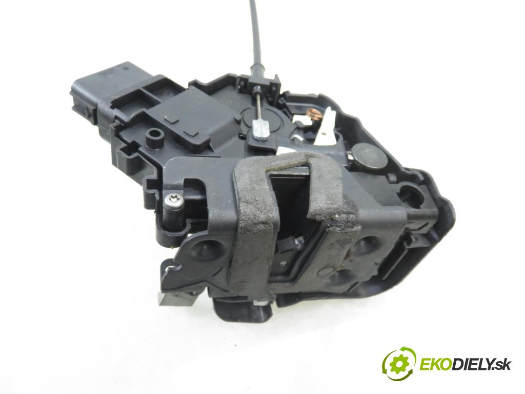 FORD S-MAX (WA6) MINIVAN 2012 118,00 1.6 EcoBoost - JTWA 1596,00 zámok 8M2AR21812AA