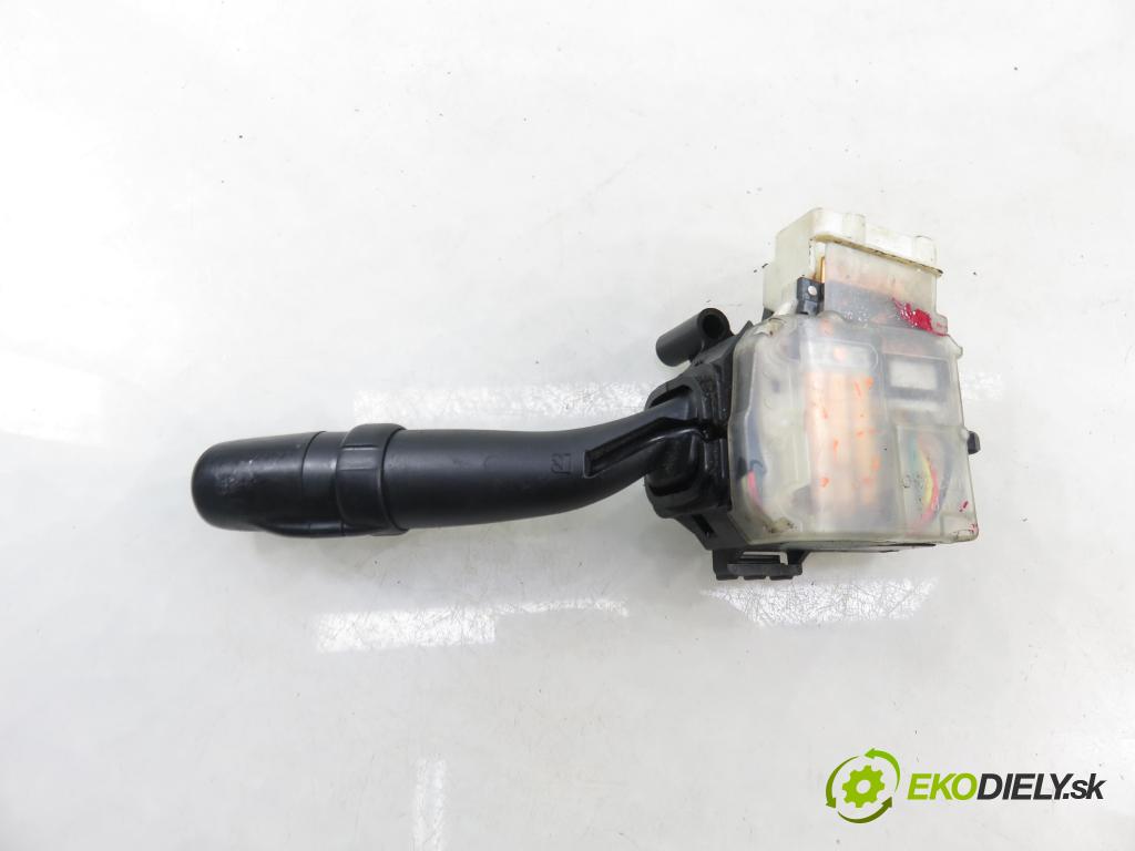 TOYOTA AVENSIS VERSO (_M2_) MINIVAN 2004 85,00 2.0 D (CLM20_) - 1CD-FTV 1995,00 / páčka ľavá strana 8414044030