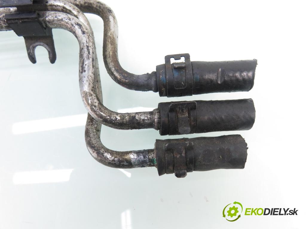 VW GOLF PLUS (5M1, 521) HB 2006 66,00 1.9 TDI - BRU 1896,00 rúrka paliva