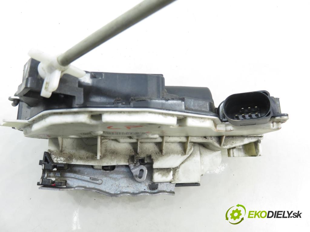 SEAT IBIZA IV (6J5, 6P1) HB 2012 77,00 1.6 TDI - CAYC 1598,00 zámok 5N1837015C