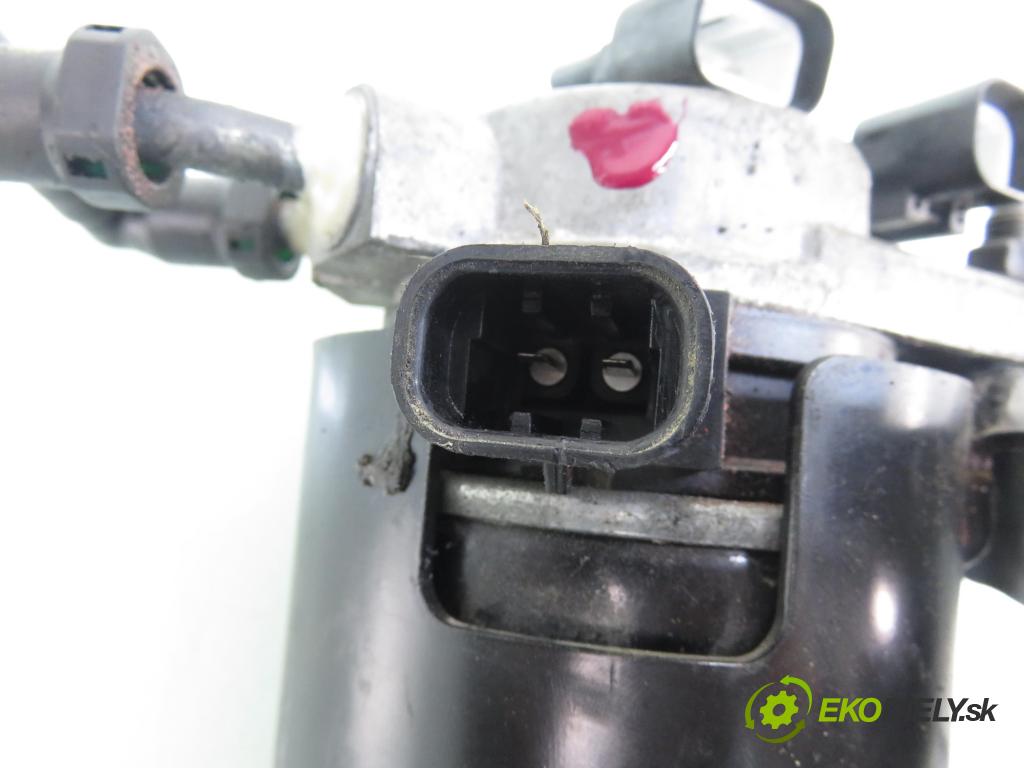 KIA SPORTAGE (SL) SUV 2011 100,00 2.0 CRDi AWD 136 - D4HA 1995,00 obal filtra paliva  (Kryt palivového filtru)