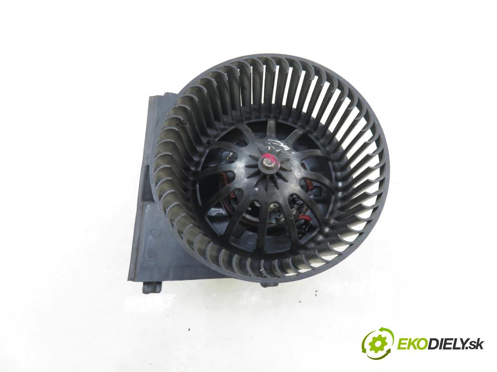 AUDI A3 (8L1) HB 1999 81,00 1.9 TDI 110 - AHF 1896,00 Ventilátor vetráku TG26