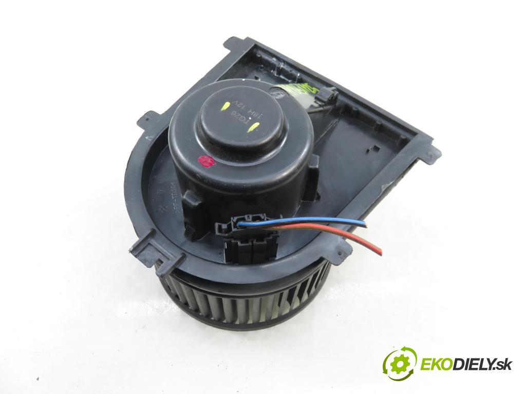 AUDI A3 (8L1) HB 1999 81,00 1.9 TDI 110 - AHF 1896,00 Ventilátor vetráku TG26