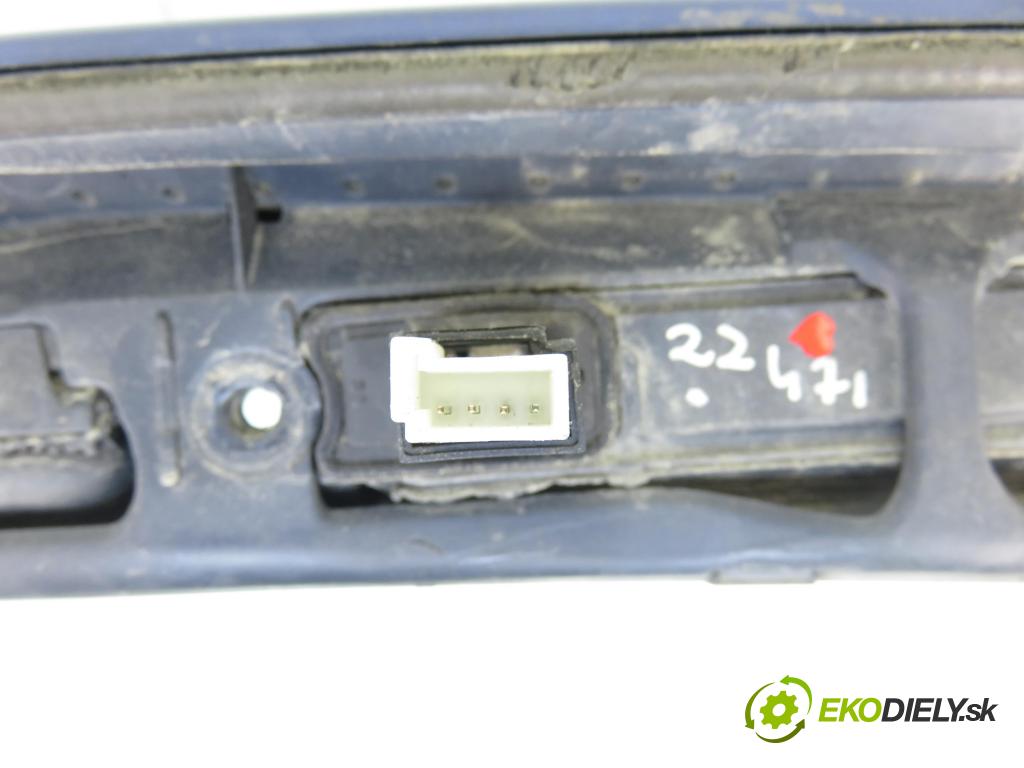 BMW X3 (E83) SUV 2004 110,00 2.0 d 150 - M47 D20 (204D4) 1995,00 zadní část - čelo dveří kufr 51137052452