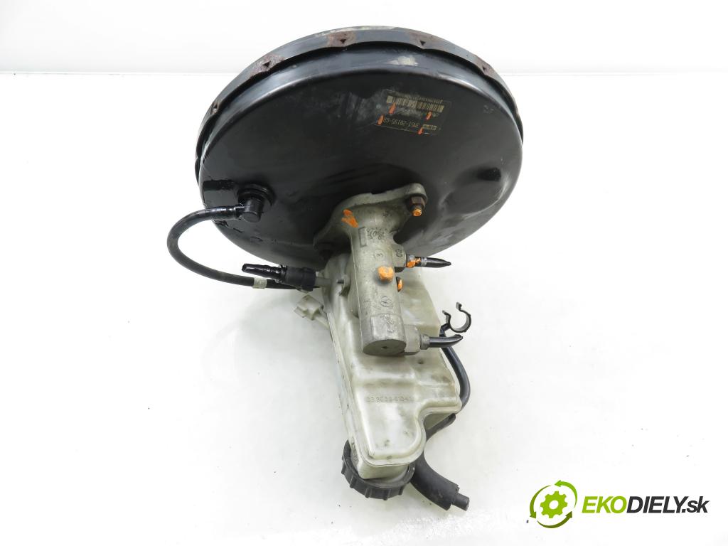 FORD FOCUS II (DA_, HCP) HB 2006 100,00 2.0 TDCi - G6DD 1997,00 posilovač 3M512B195GB ; 0378643607 (Servočerpadlo)