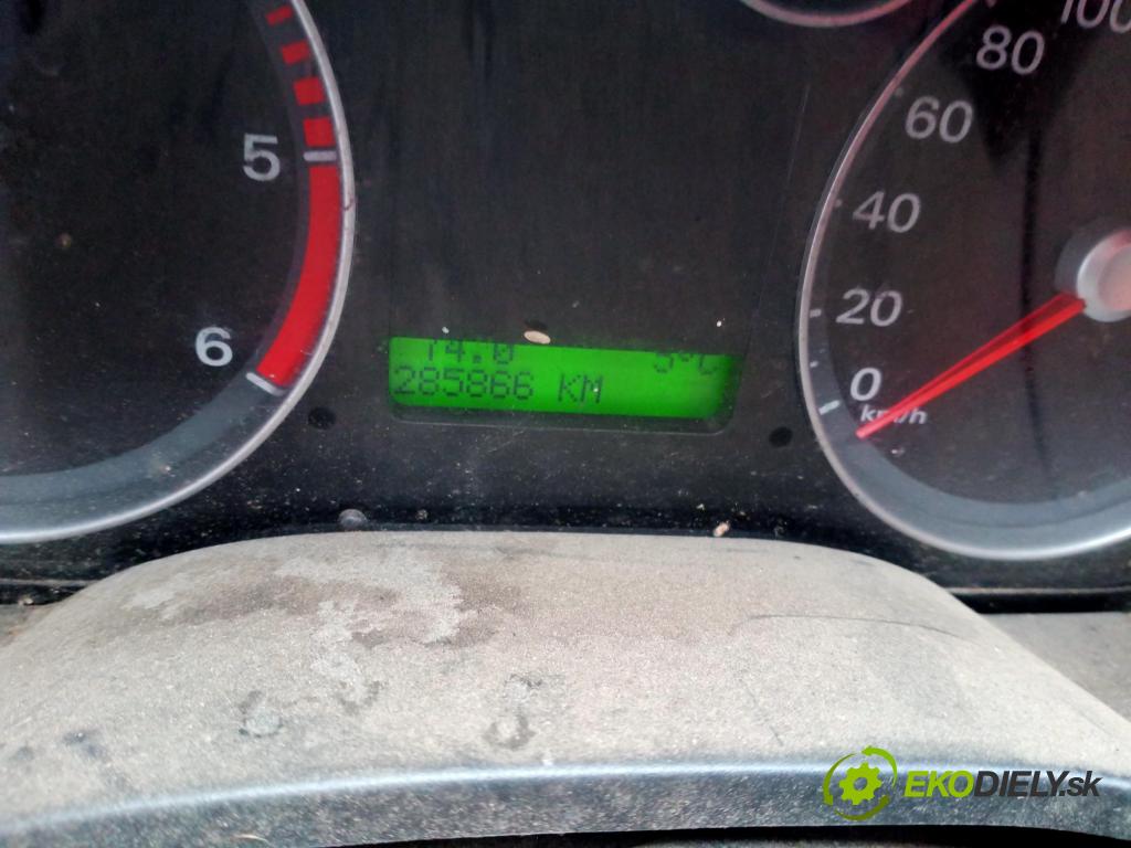 FORD FOCUS II (DA_, HCP) HB 2006 100,00 2.0 TDCi - G6DD 1997,00 prístrojovka elektrický 4M5T10849GR