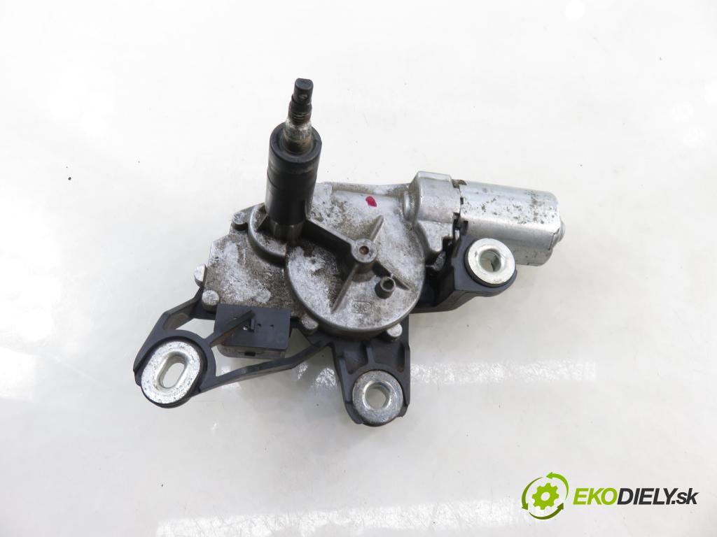 VW TOURAN (1T1, 1T2) MINIVAN 2009 80,00 2.0 EcoFuel - BSX 1984,00 Motorček stierače zadné 1T0955711C ; 0390201598