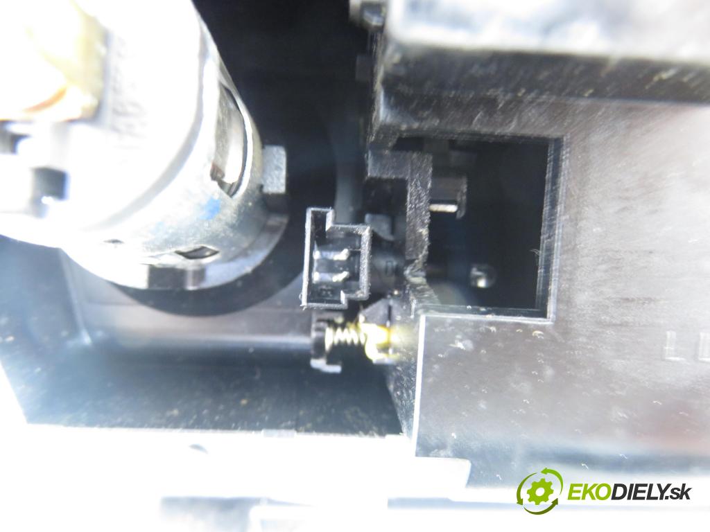 BMW X3 (E83) SUV 2004 110,00 2.0 d 150 - M47 D20 (204D4) 1995,00 Rámček ŽIVOTY: PÁKA: 3411706