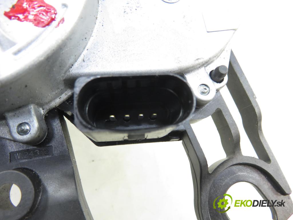 VW GOLF VII Variant (BA5, BV5) KOMBI 2019 850,00 1.6 TDI CR 115 - DGTE 1598,00 Motorček stierače zadné 5G0955711C ; W000089789