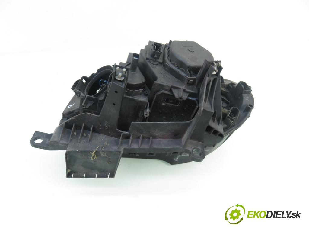 BMW X3 (E83) SUV 2004 110,00 2.0 d 150 - M47 D20 (204D4) 1995,00 Svetlo PP 0301210204 ; 3418412