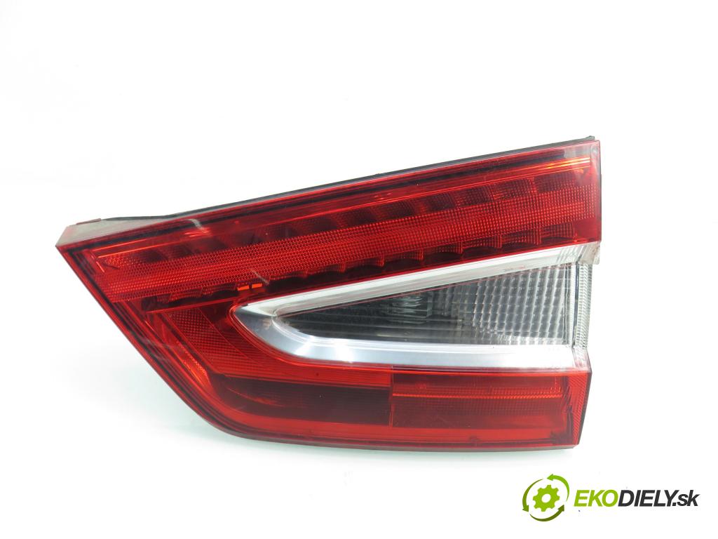 FORD GALAXY (WA6) VAN 2012 103,00 2.0 TDCi - UFWA 1997,00 Svetlo pravé zadné kufor 17701712