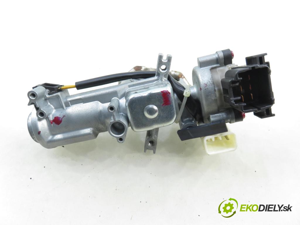 FIAT SEDICI (189_) CROSSOVER 2007 88,00 1.9 D Multijet 120 4x4 - D19AA 1910,00 spínačka SLS18 (Spínací skříňka)