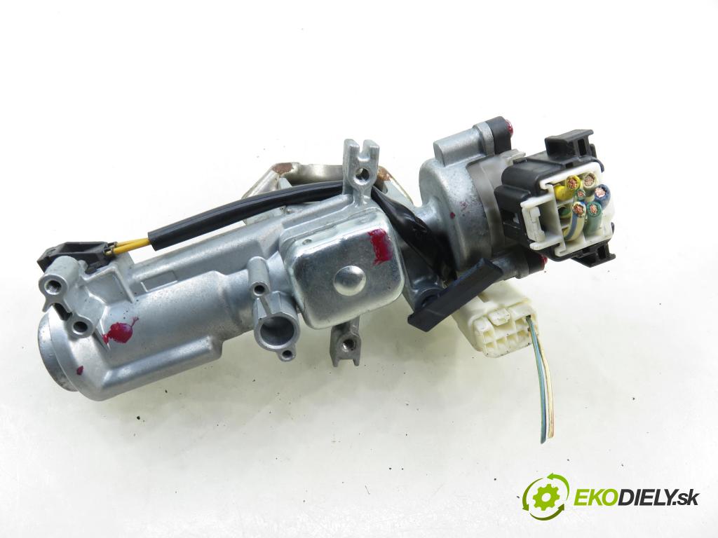 FIAT SEDICI (189_) CROSSOVER 2007 88,00 1.9 D Multijet 120 4x4 - D19AA 1910,00 spínačka SLS18 (Spínací skříňka)