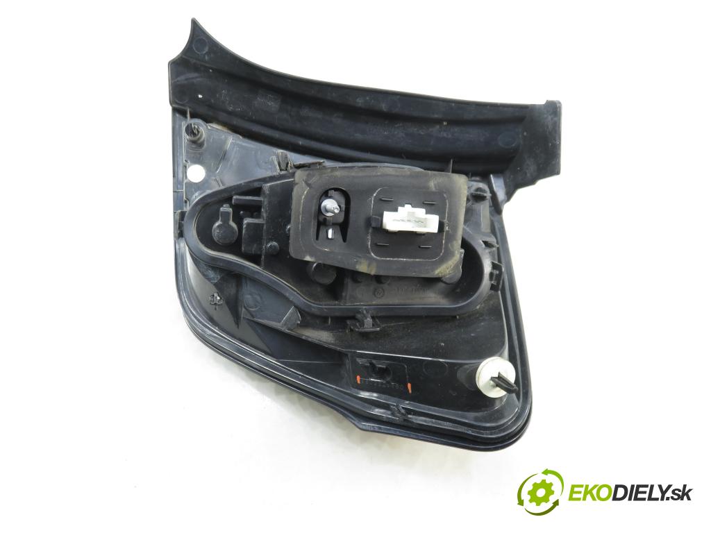 CITROEN C3 II (SC_) HB 2014 50,00 1.4 HDi 70 - 8HR (DV4C) 1398,00 Svetlo ľavé zadné 9803928880