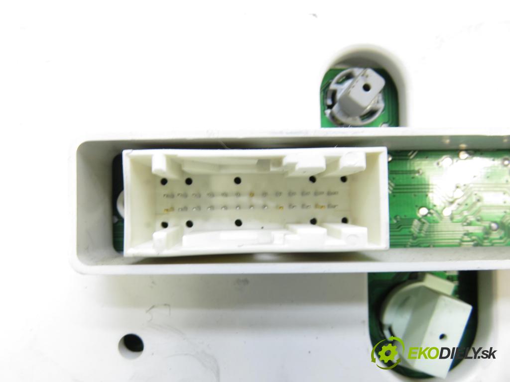 FORD FOCUS Turnier (DNW) HB 2001 66,00 1.8 TDDi 90 - C9DA 1753,00 Prístrojovka elektrický 98AB10849CJ