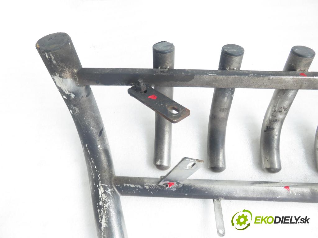 KIA SPORTAGE (K00) TERENOWY 2000 61,00 2.0 TD 4WD 83 - RF 1998,00 POTRUBIE: