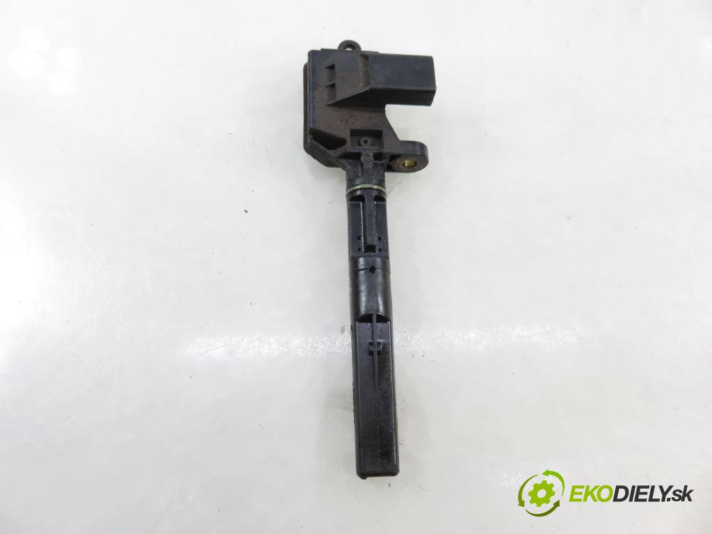 SEAT IBIZA IV (6J5, 6P1) HB 2009 51,00 1.2 12V DOHC 70 - BZG 1198,00 Snímač oleja 045907660D ; 00813401HLD