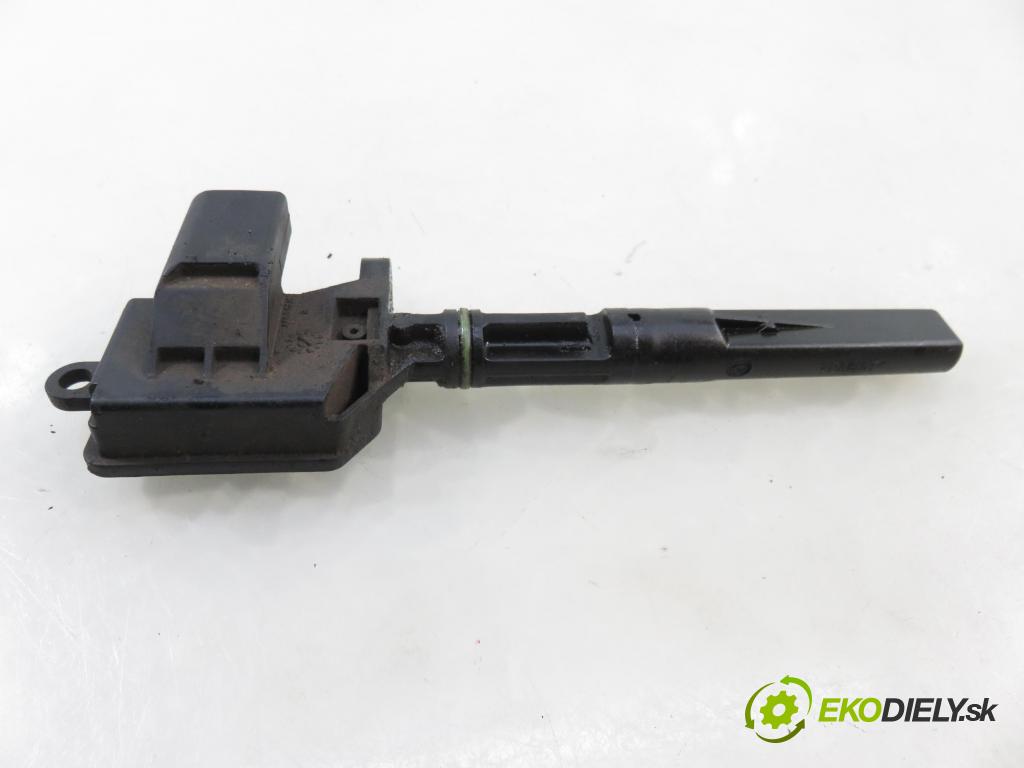 SEAT IBIZA IV (6J5, 6P1) HB 2009 51,00 1.2 12V DOHC 70 - BZG 1198,00 Snímač oleja 045907660D ; 00813401HLD