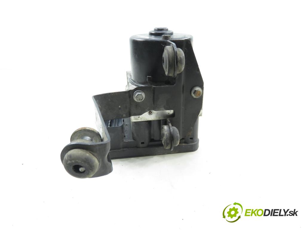 FORD FOCUS II (DA_, HCP) HB 2006 100,00 2.0 TDCi - G6DD 1997,00 pumpa ABS 00402966D0 ; 3M512C405HB (Pumpa ABS)