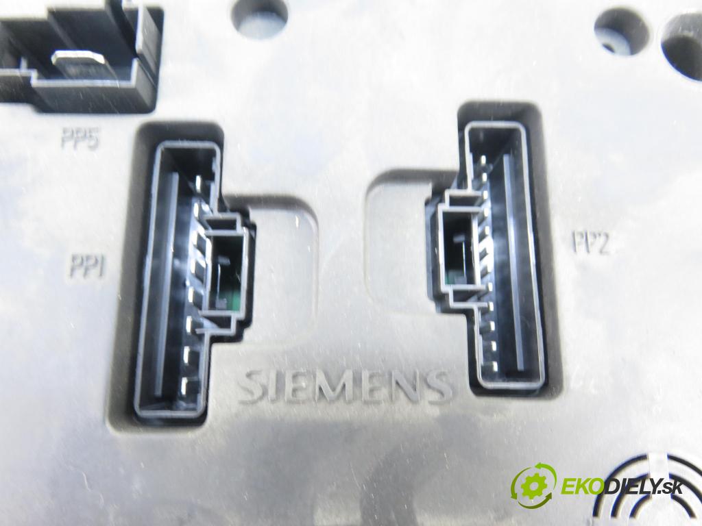 RENAULT SCENIC I (JA0/1_) MINIVAN 2001 75,00 1.9 dCi 102 - F9Q 732 1870,00 MODUL BSI 8200029342B ; S108502610G